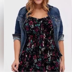 ❤️Torrid Floral Velvet Midi Dress NWOT HTF!!!